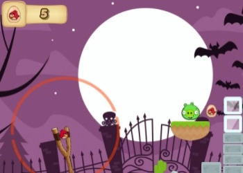 Angry Birds Che Combatte Gli Zombi screenshot del gioco